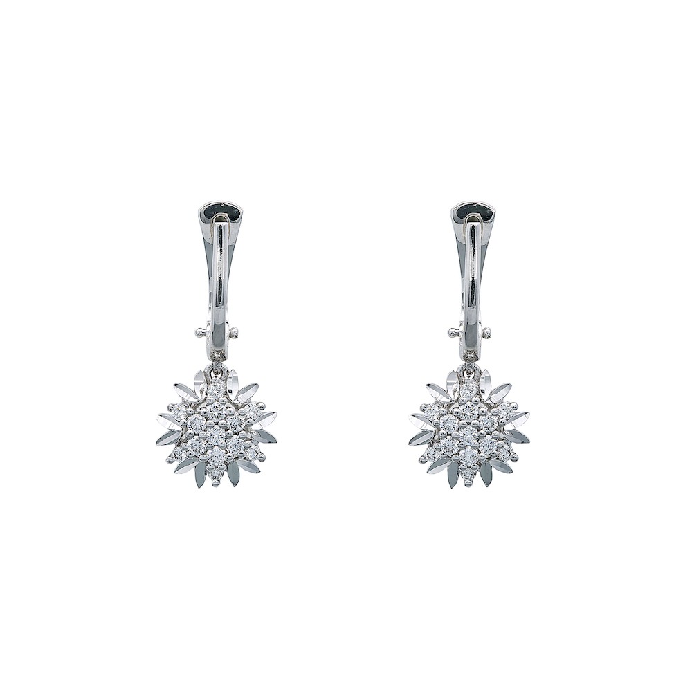 Floral Diamond Pendant Earrings Set