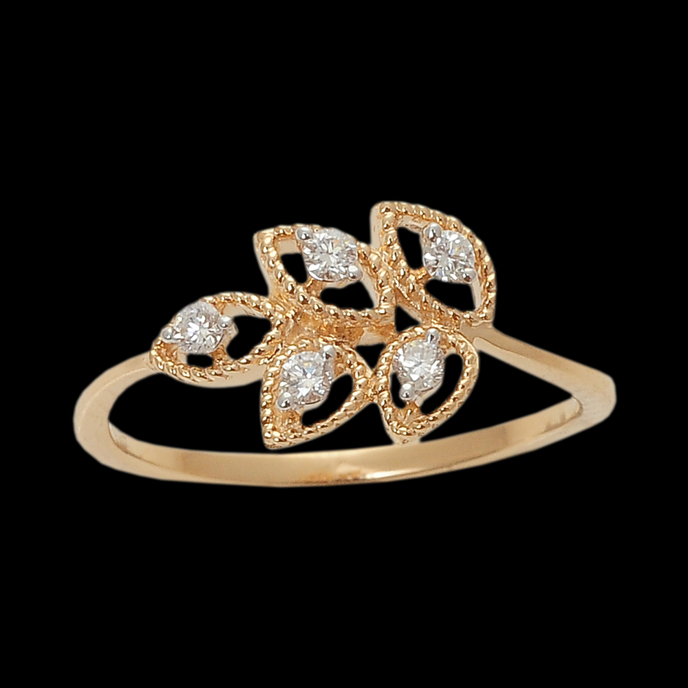 Leaf-Design Diamond Ring