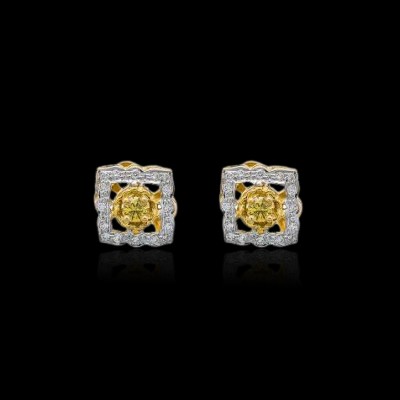 diamond square stud earrings 